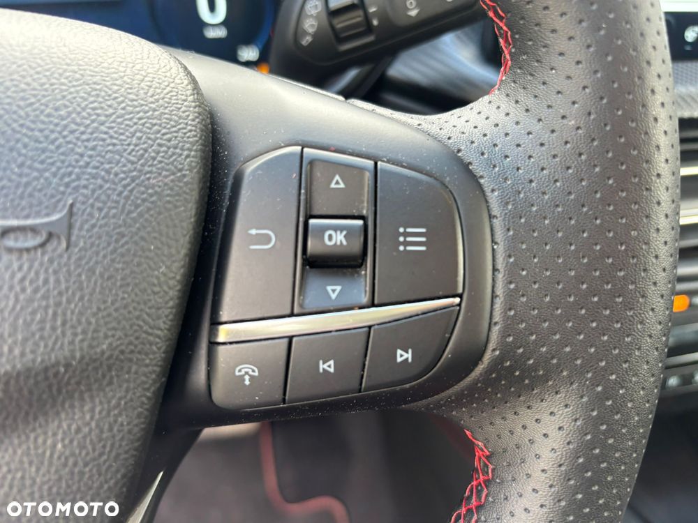 Ford Kuga 2.5 Duratec PHEV ST-LINE - 18
