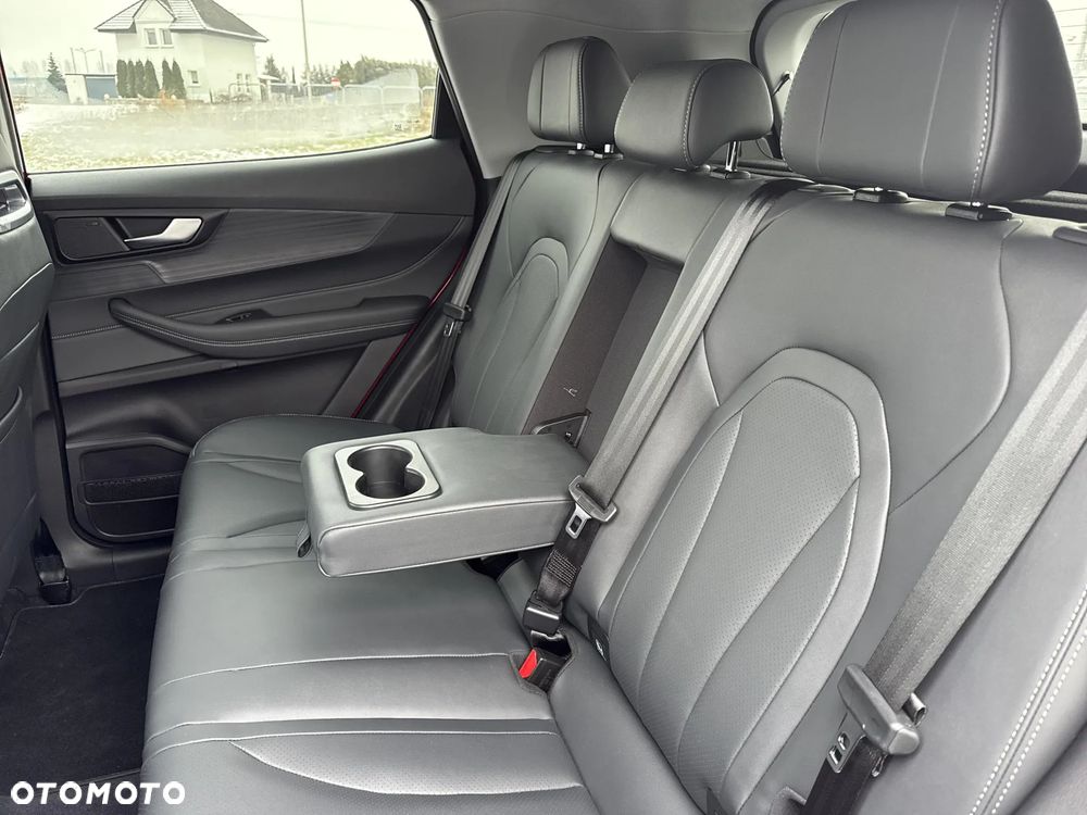 Chery Tiggo 4 1.5 GDI HEV Prestige DHT - 17