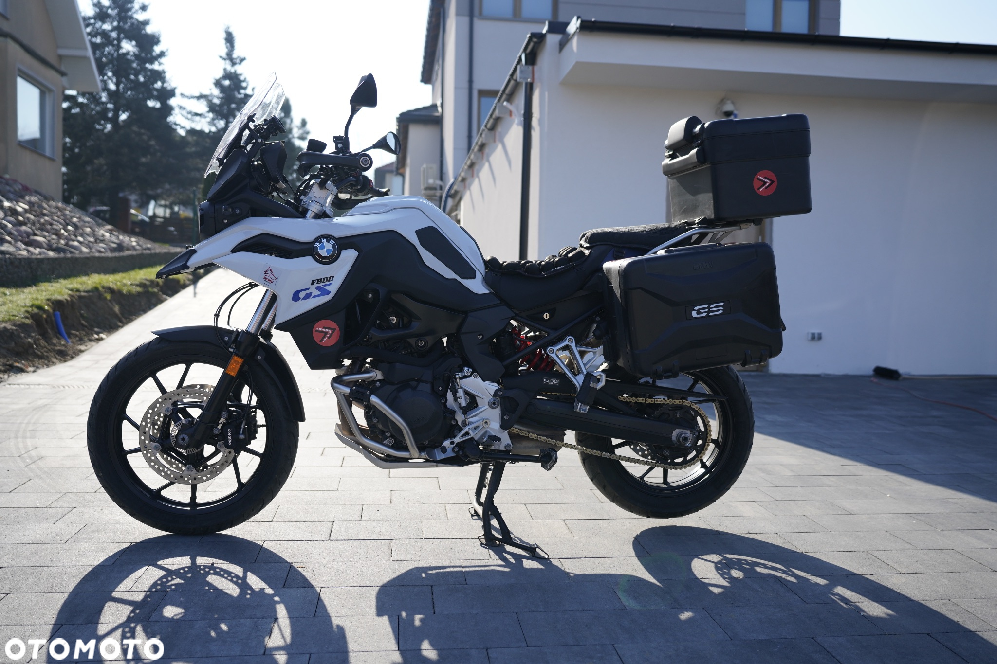 BMW F - 5