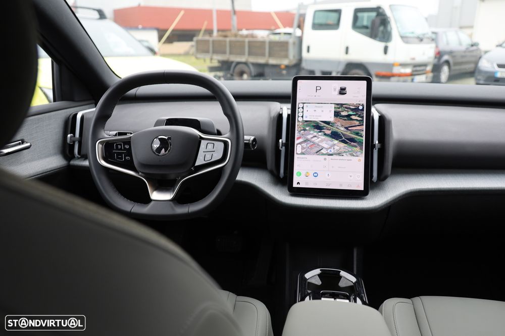 Volvo EX30 51 kWh Single Motor Plus - 18