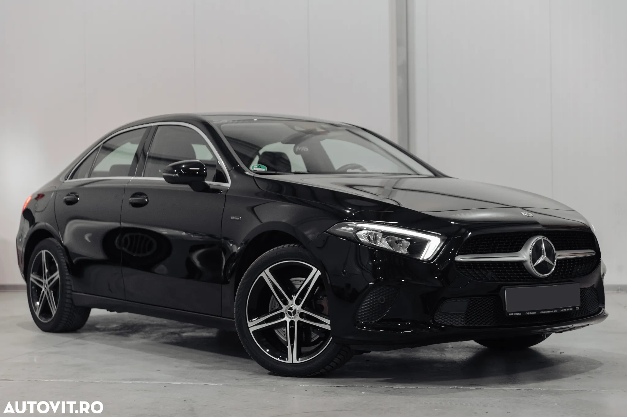 Mercedes-Benz A 250 e 8G-DCT - 3