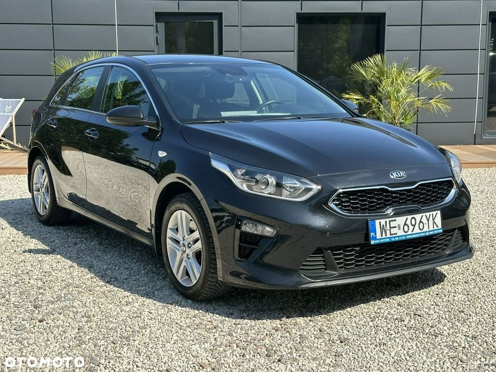 Kia Ceed - 1