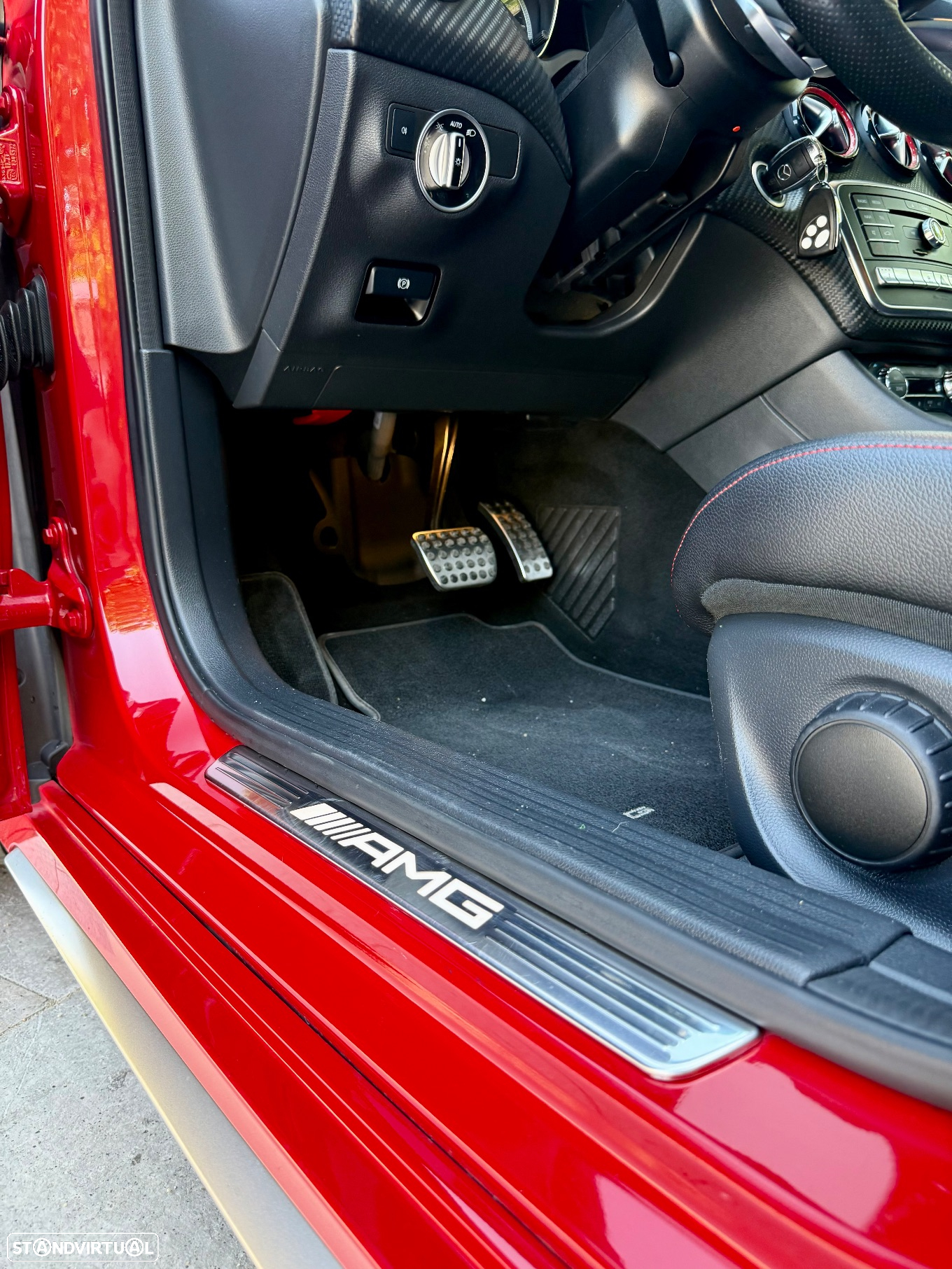 Mercedes-Benz A 45 AMG 4Matic Speedshift 7G-DCT - 18