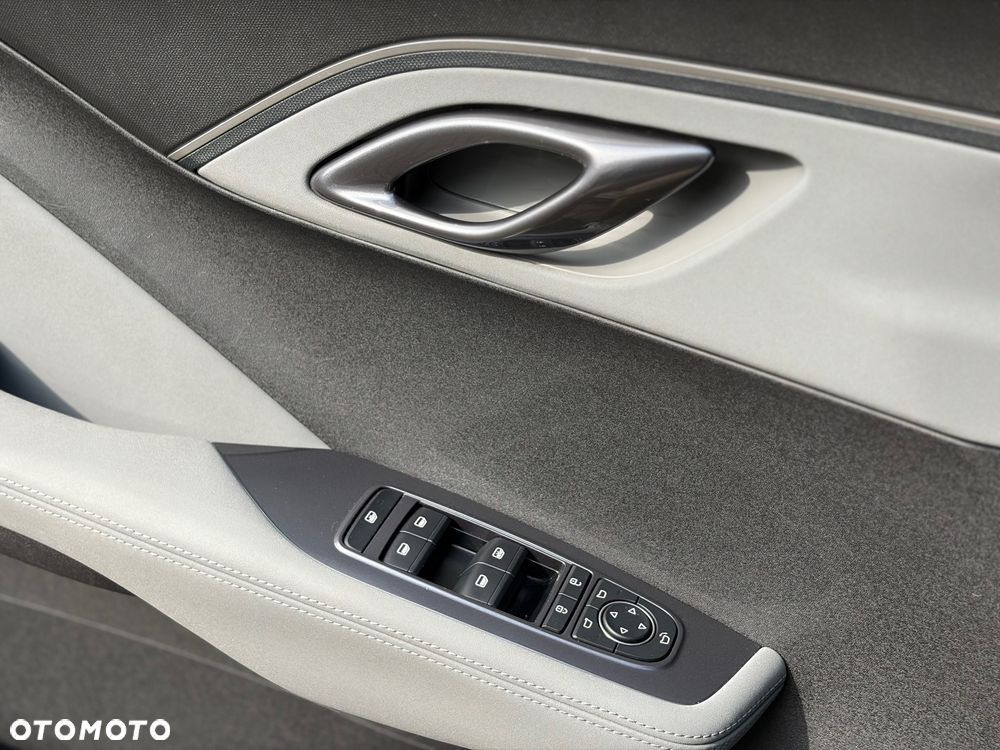 BYD Dolphin Surf - 12