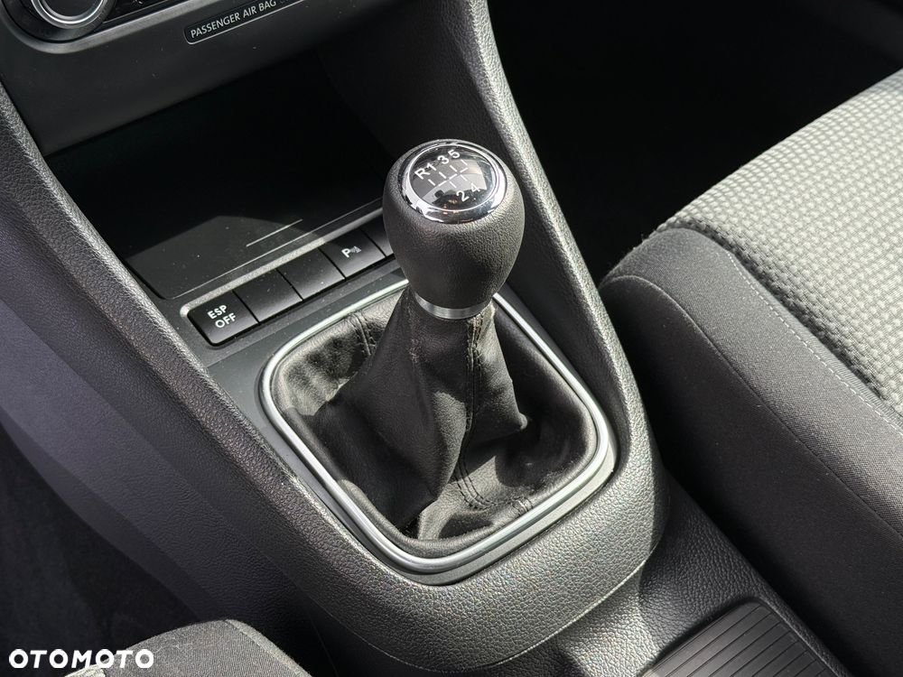 Volkswagen Golf 2.0 TDI Comfortline - 20