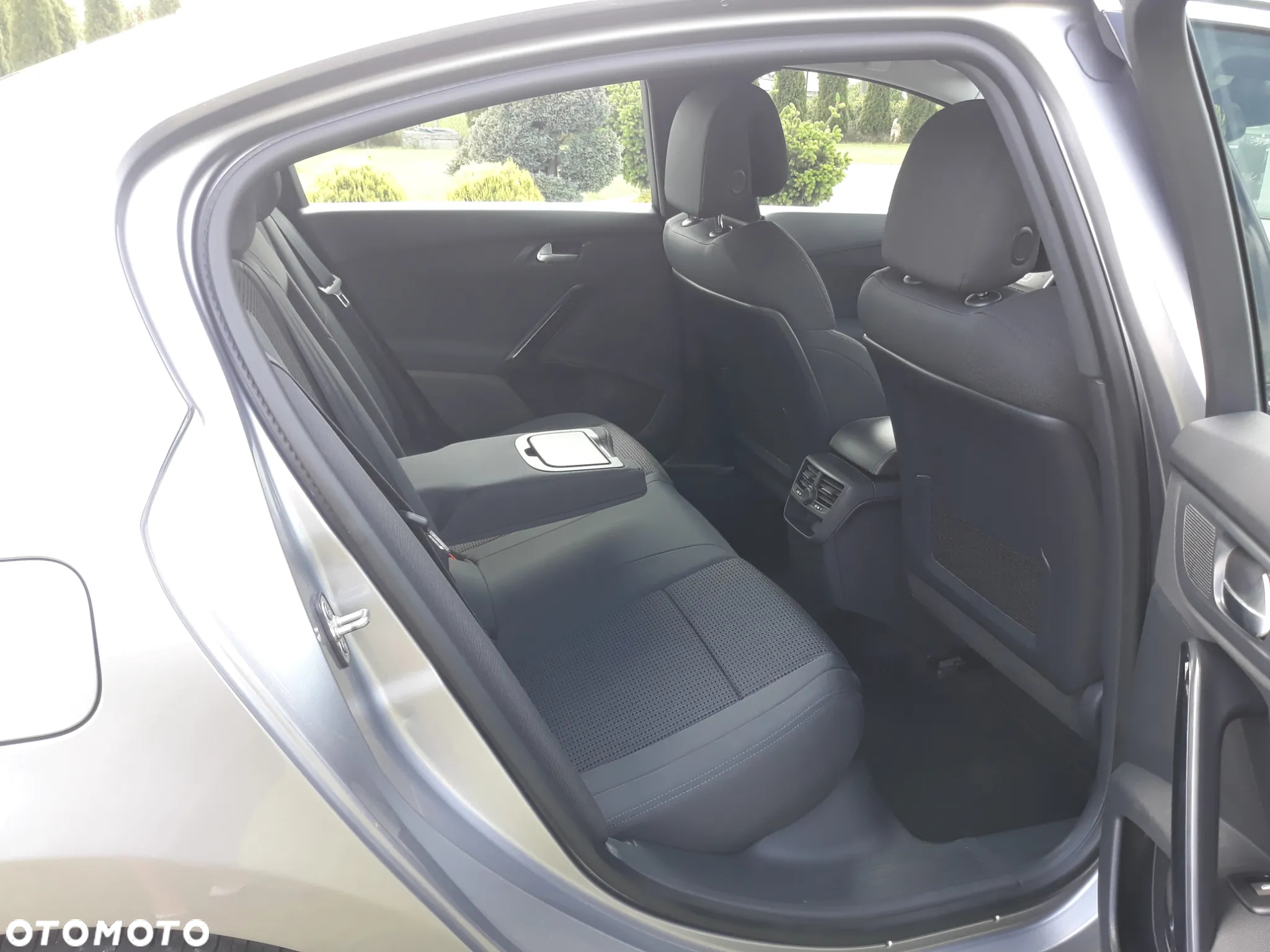 Peugeot 508 1.6 e-THP Allure S&S - 17