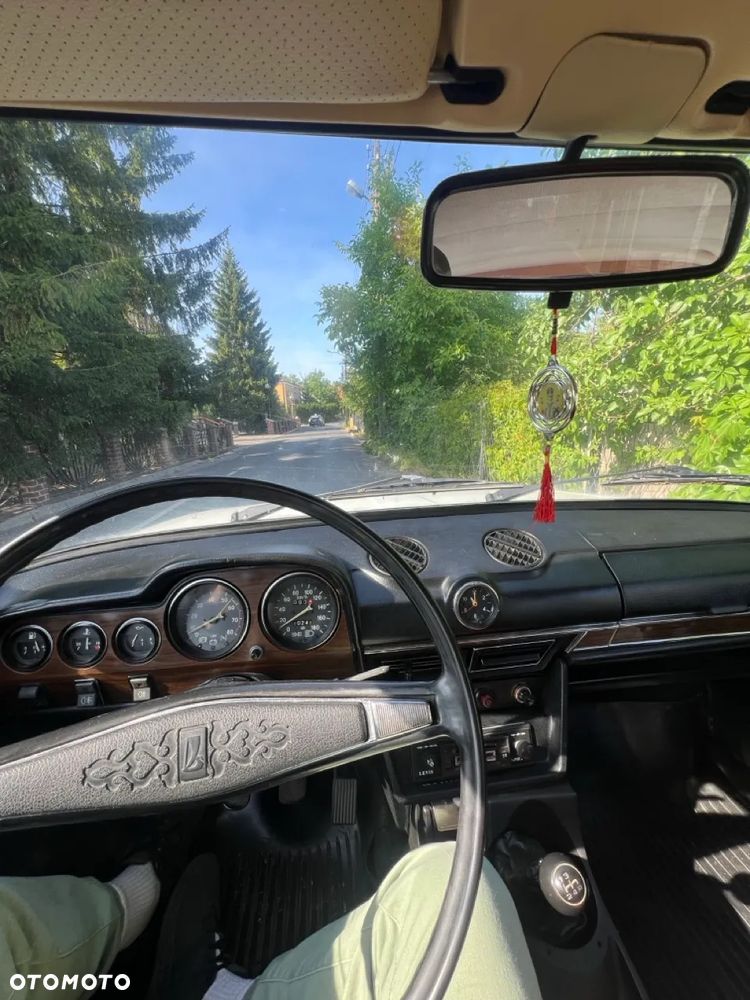 Lada 2106 - 9
