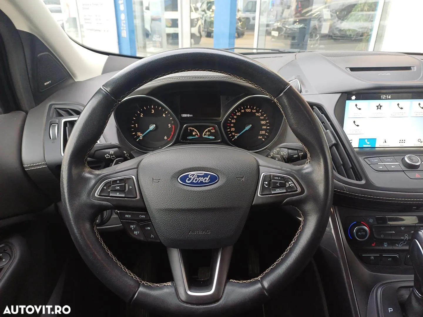 Ford Kuga 2.0 TDCi 4WD Powershift Vignale - 14