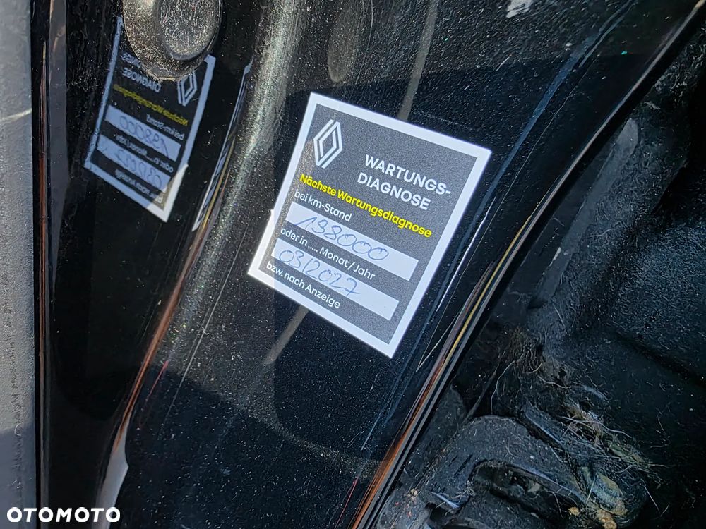 Renault Captur - 36