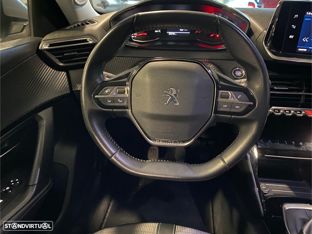 Peugeot 2008 1.2 PureTech Allure Pack - 33