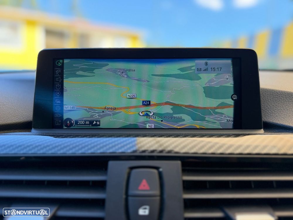 BMW M4 Auto - 27