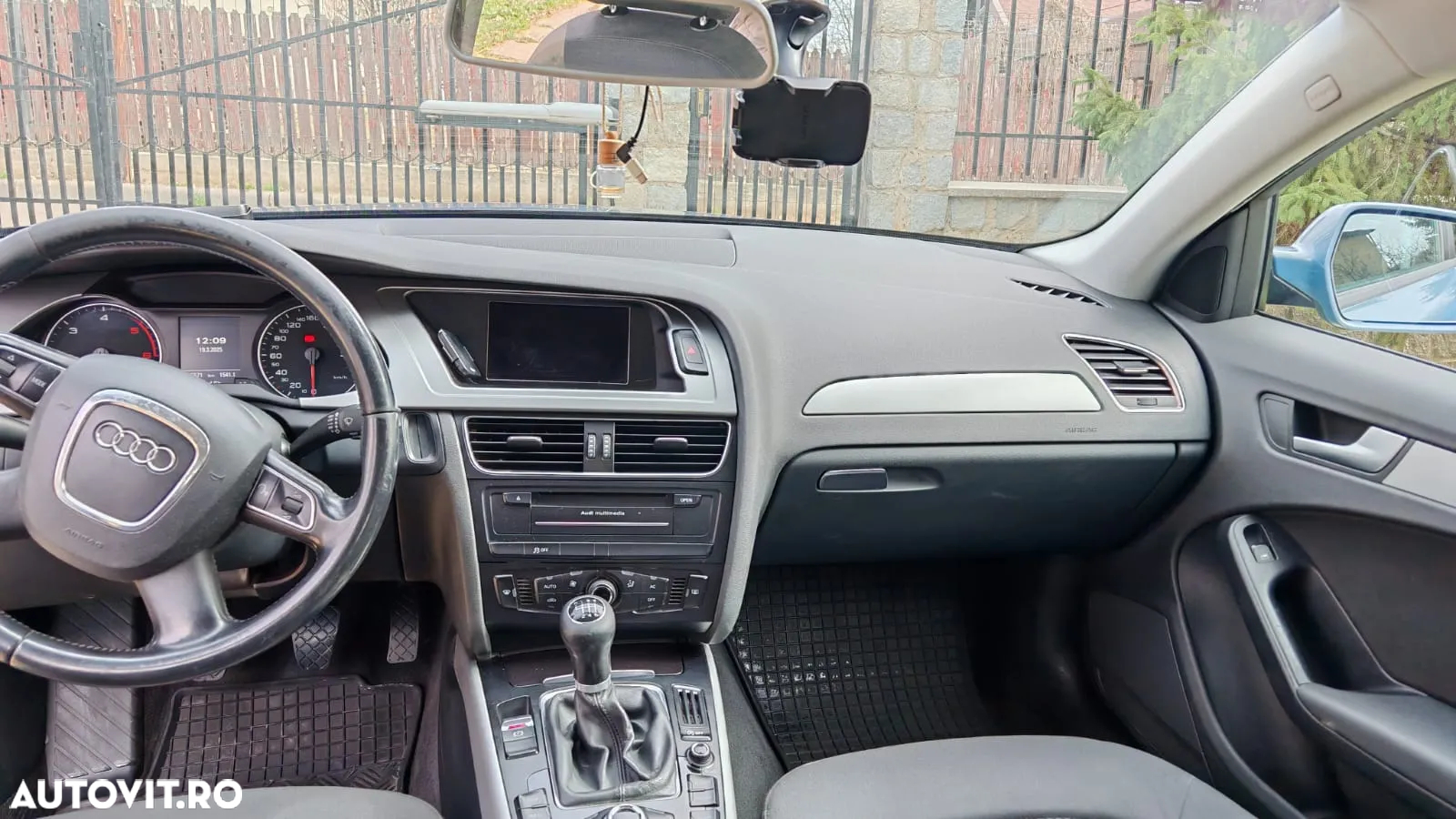 Audi A4 2.0 TDI B8 - 6