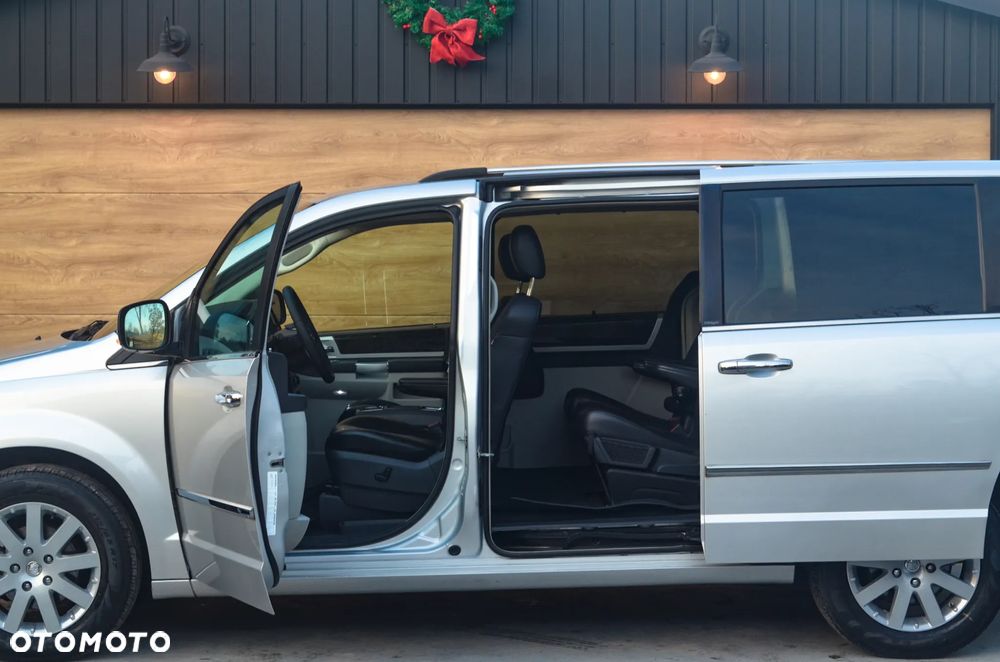 Chrysler Grand Voyager 2.8 CRD Automatik Limited - 17