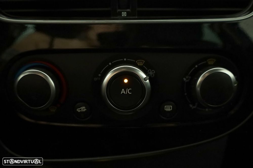 Renault Clio 1.5 dCi Limited - 15