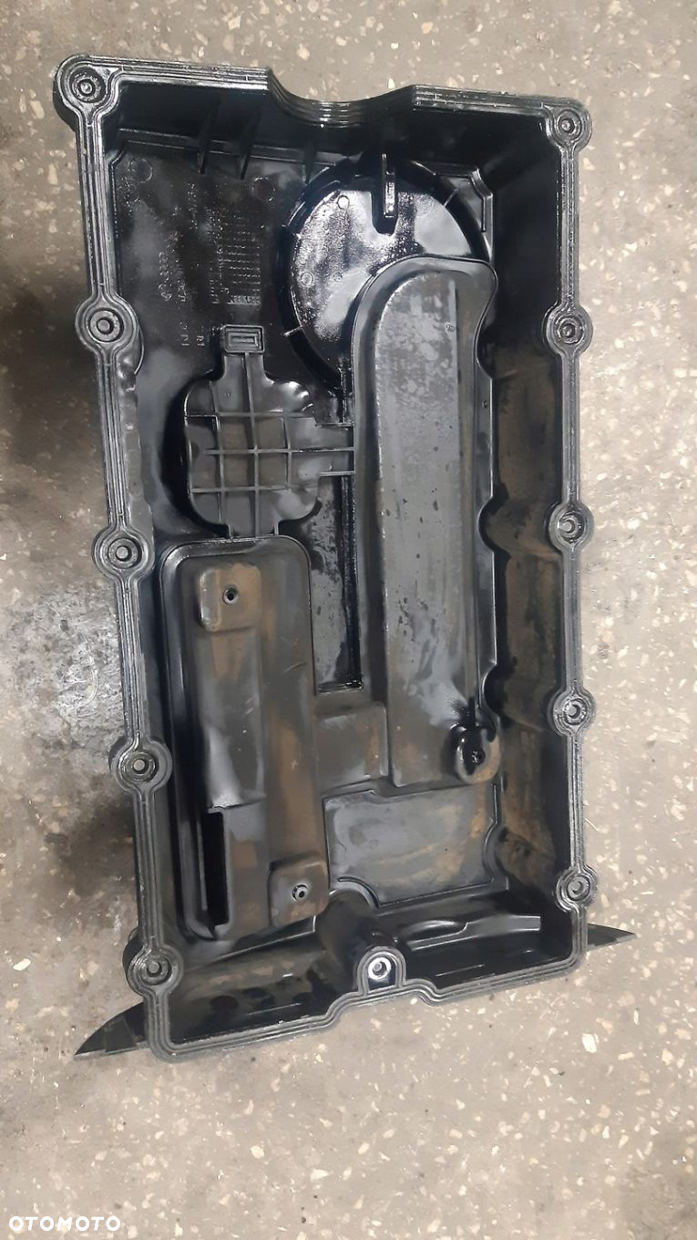 pokrywa dekiel zaworow SKODA OCTAVIA 2.0TDI BKD - 2