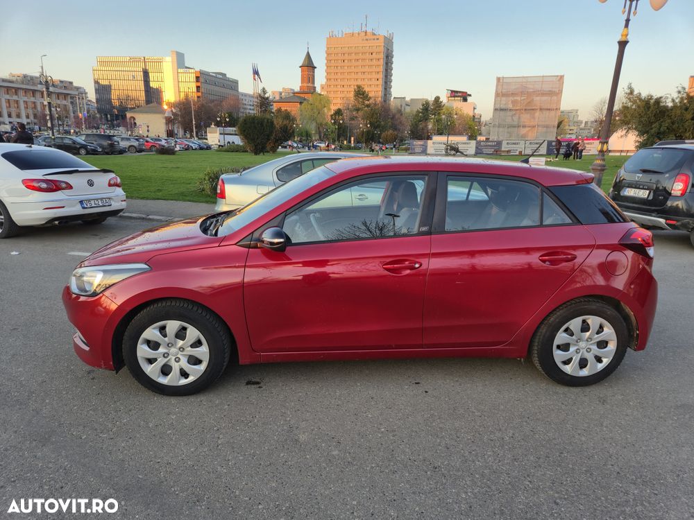 Hyundai i20 1.25 84CP M/T Comfort - 4