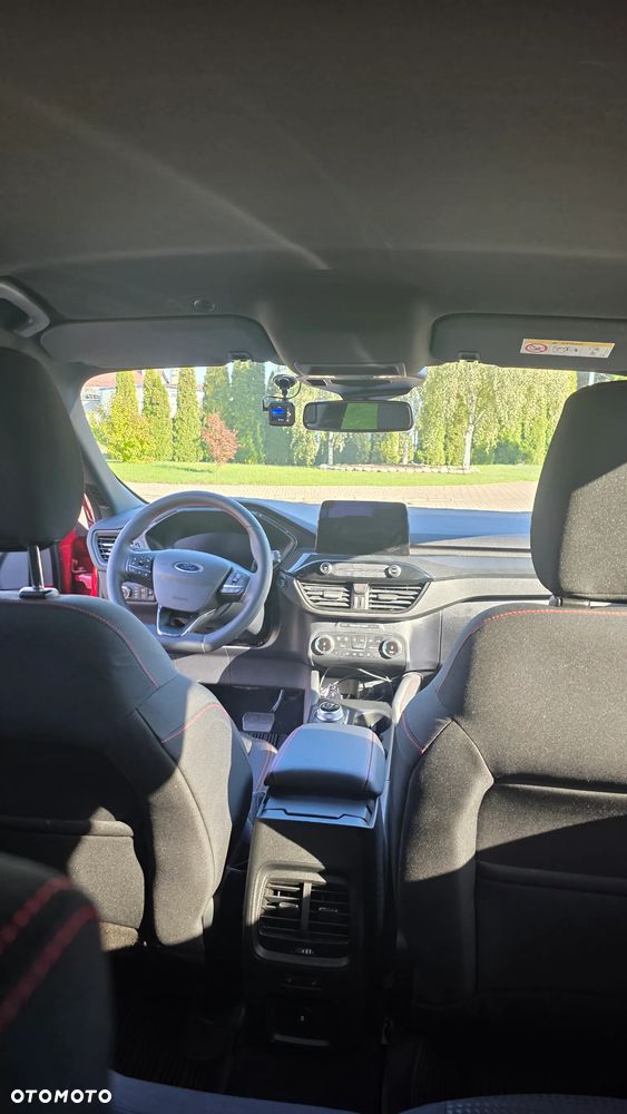 Ford Kuga - 13