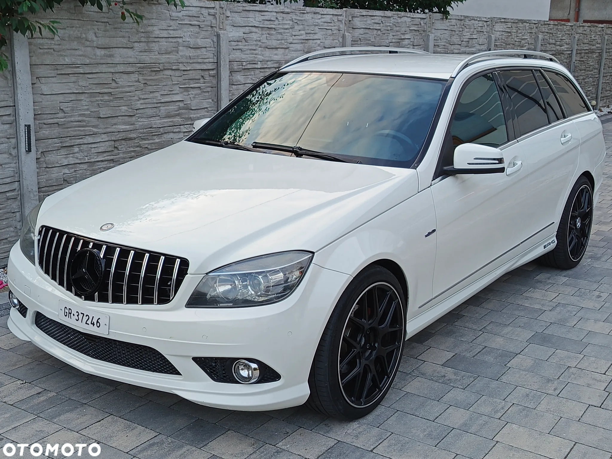 Mercedes-Benz Klasa C 220 T CDI DPF Automatik Avantgarde - 12