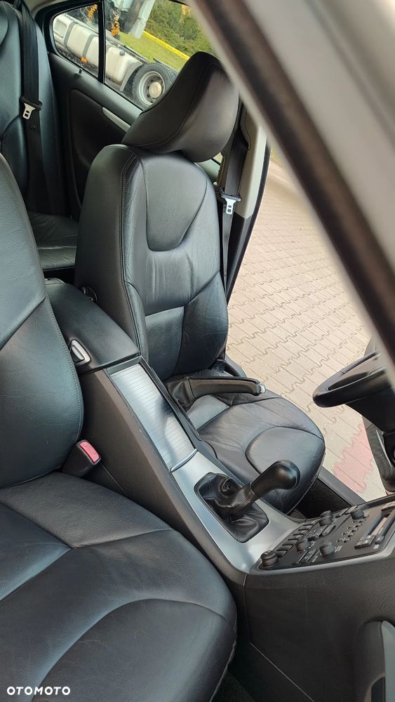 Volvo S60 D5 Kinetic - 21