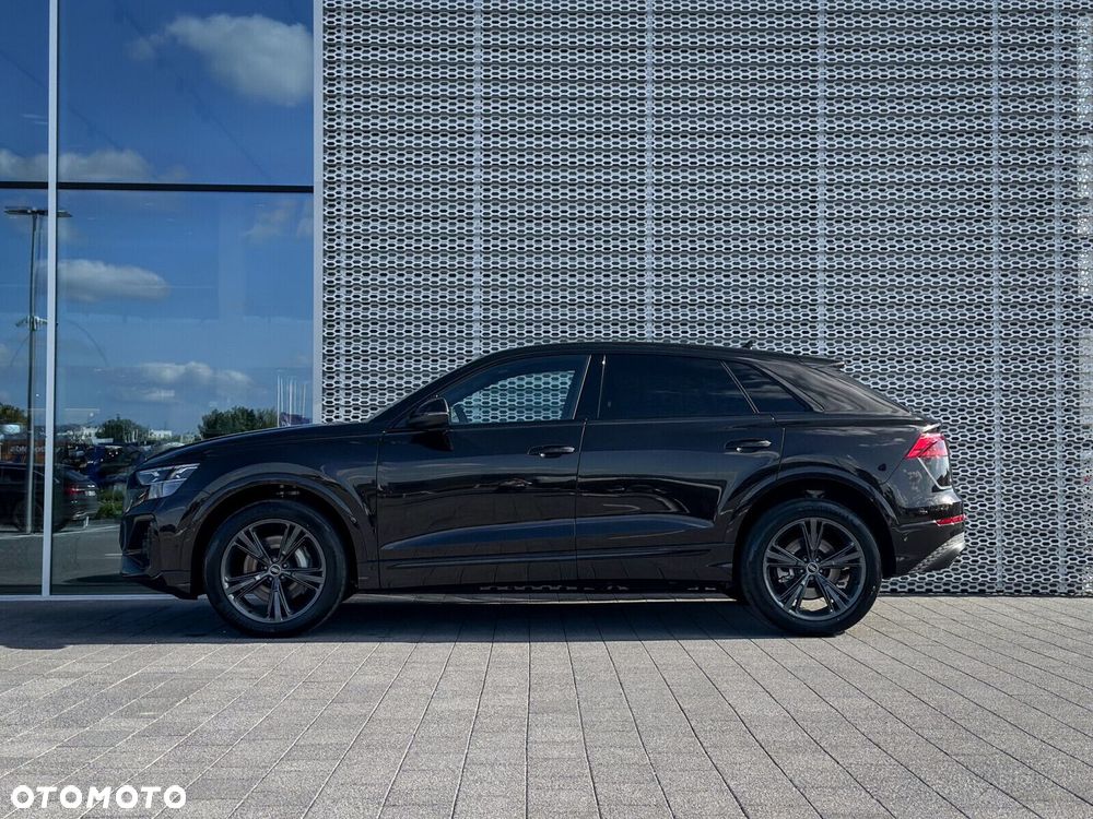 Audi Q8 - 4