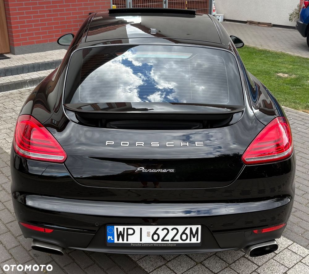 Porsche Panamera PDK - 18