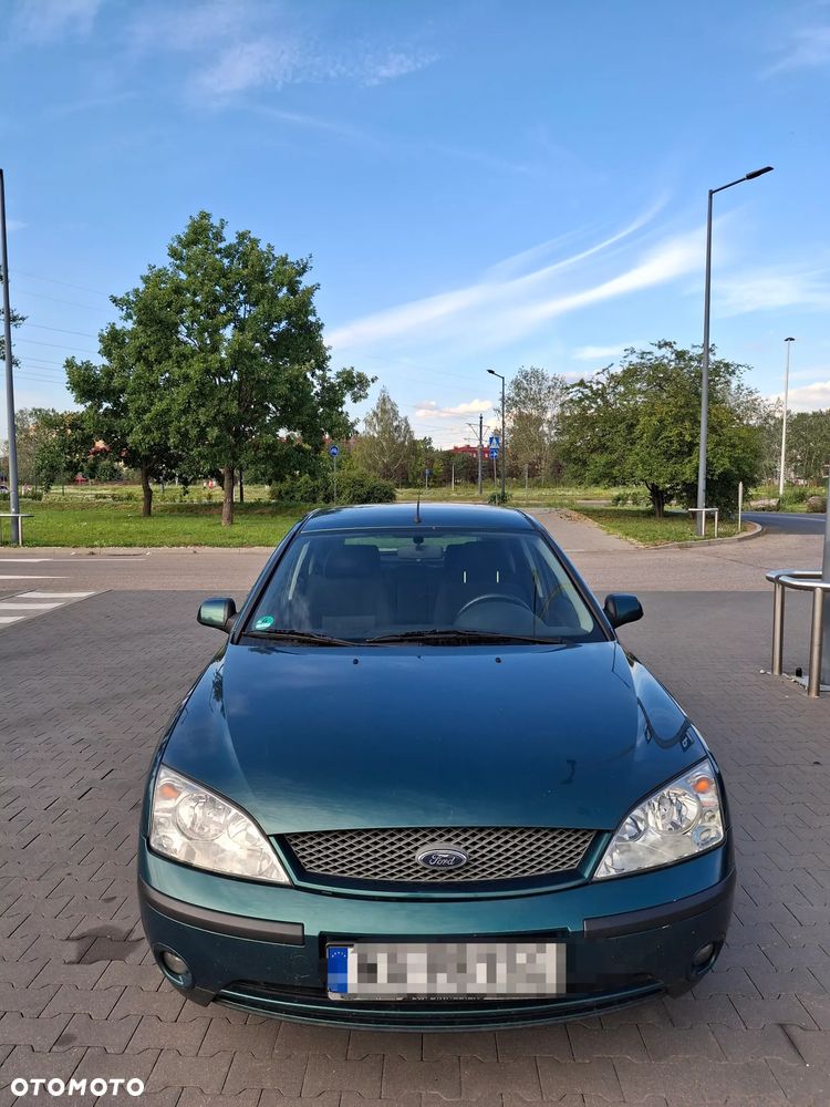 Ford Mondeo 2.0 TDDi Trend - 4