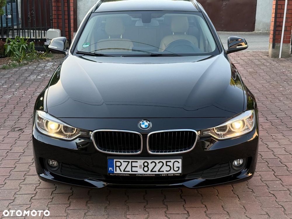 BMW Seria 3 320d Sport-Aut Efficient Dynamics Edition Sport Line - 12