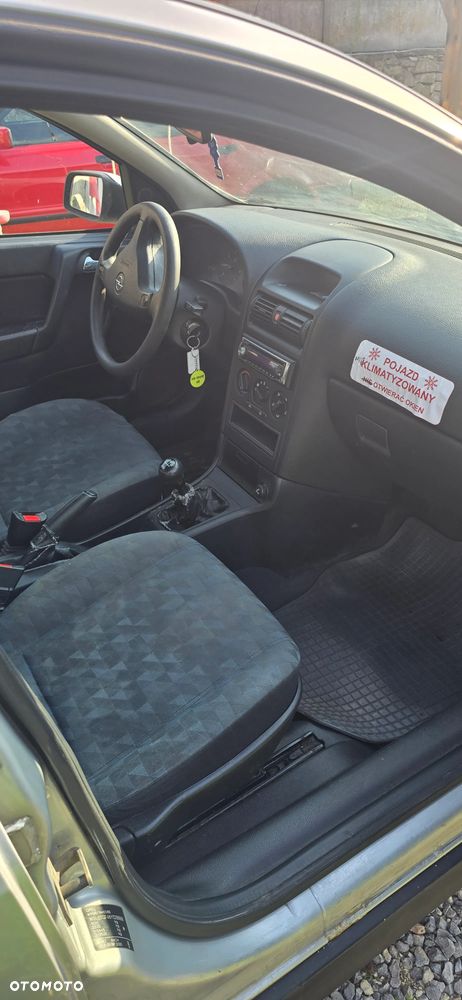 Opel Astra 1.4 Base - 6