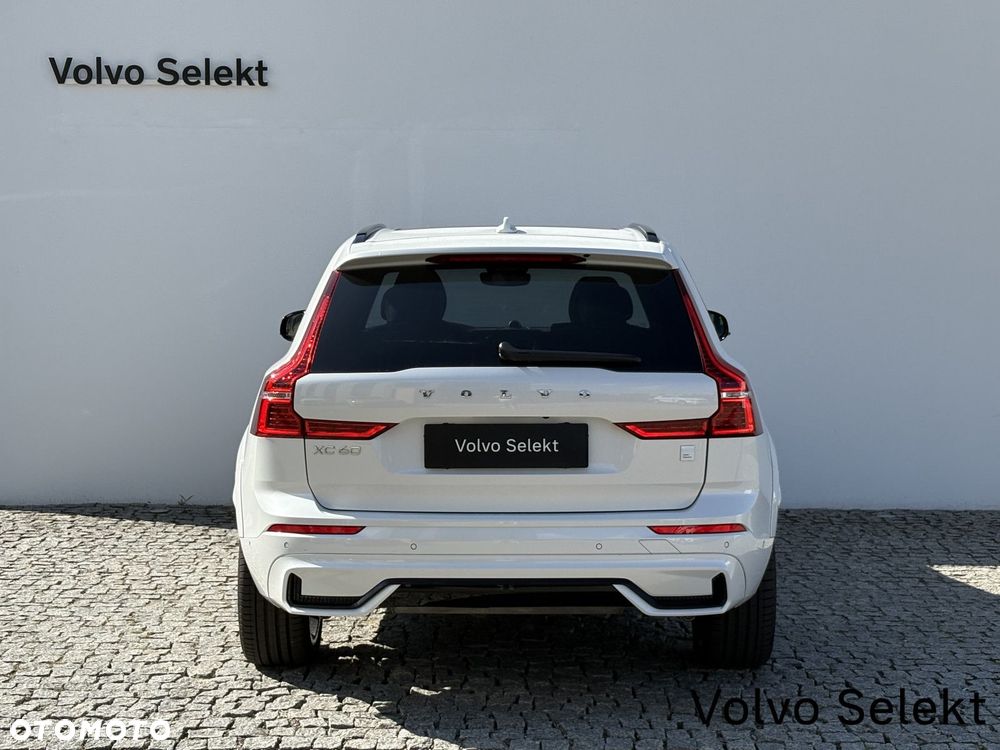 Volvo XC 60 - 8