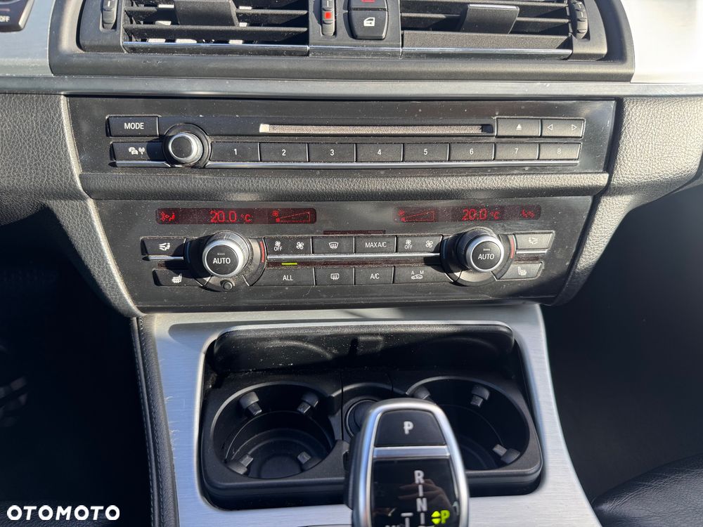 BMW Seria 5 535d - 30