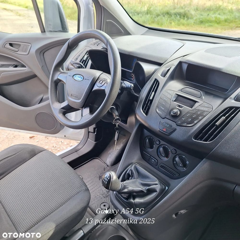 Ford Transit Connect - 12