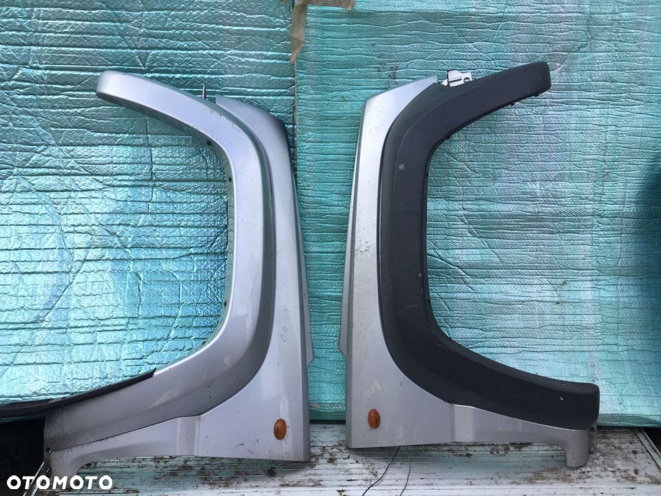 B394 JEEP LIBERTY CHEROKEE KJ BŁOTNIK PRAWY i LEWY - 1