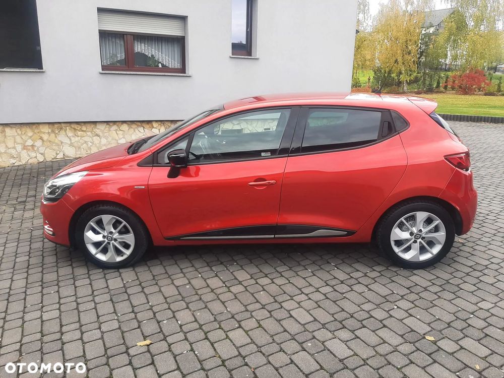 Renault Clio 1.2 Energy TCe Limited 2018 EDC - 8