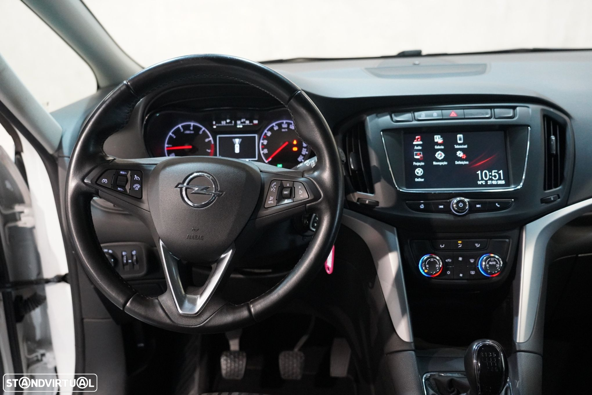 Opel Zafira 1.4 T Dynamic S/S - 28