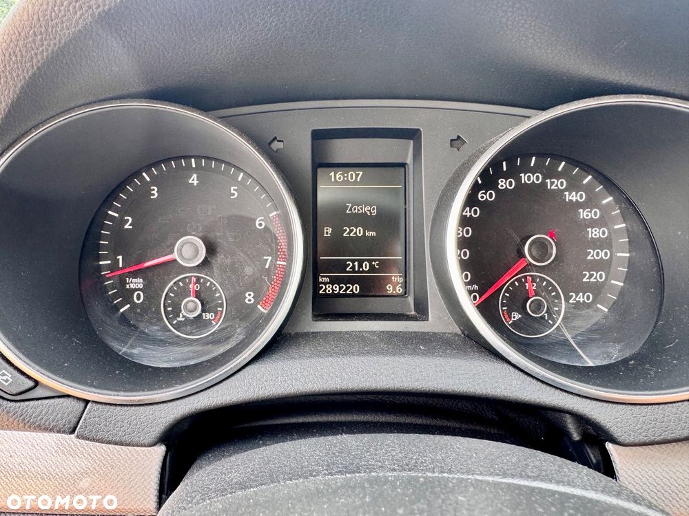 Volkswagen Golf 1.2 TSI BMT Trendline Perfectline - 12