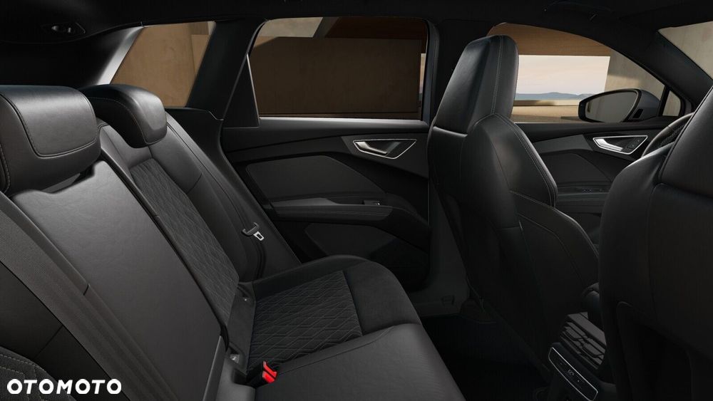 Audi Q4 e-tron - 11