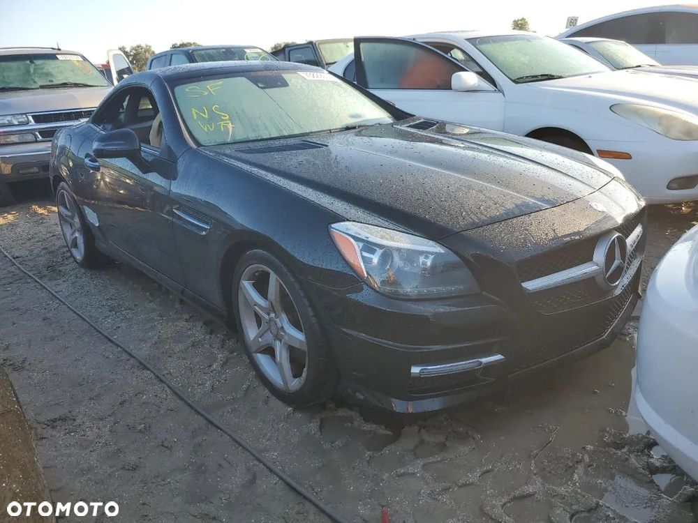 Mercedes-Benz SLK 350 (BlueEFFICIENCY) 7G-TRONIC - 20