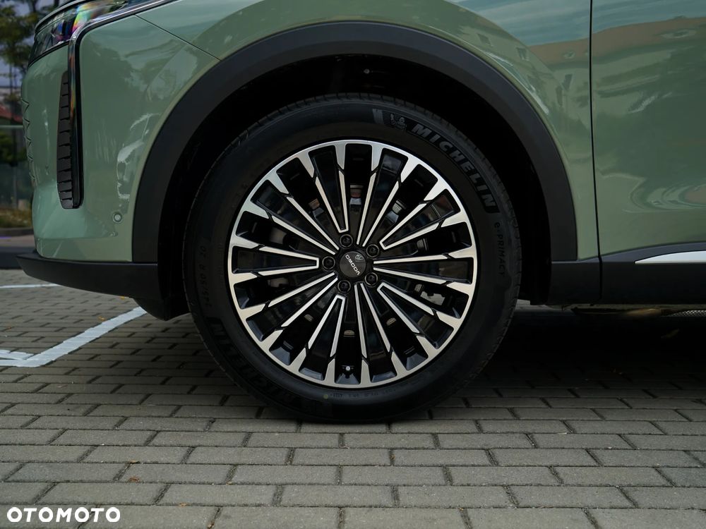 Omoda 9 1.5 Super Hybrid Exclusive AWD - 7