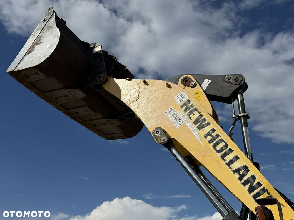 New Holland W170B 15ton  Waga Centralne Smarowanie Ramie Long Reach - 12
