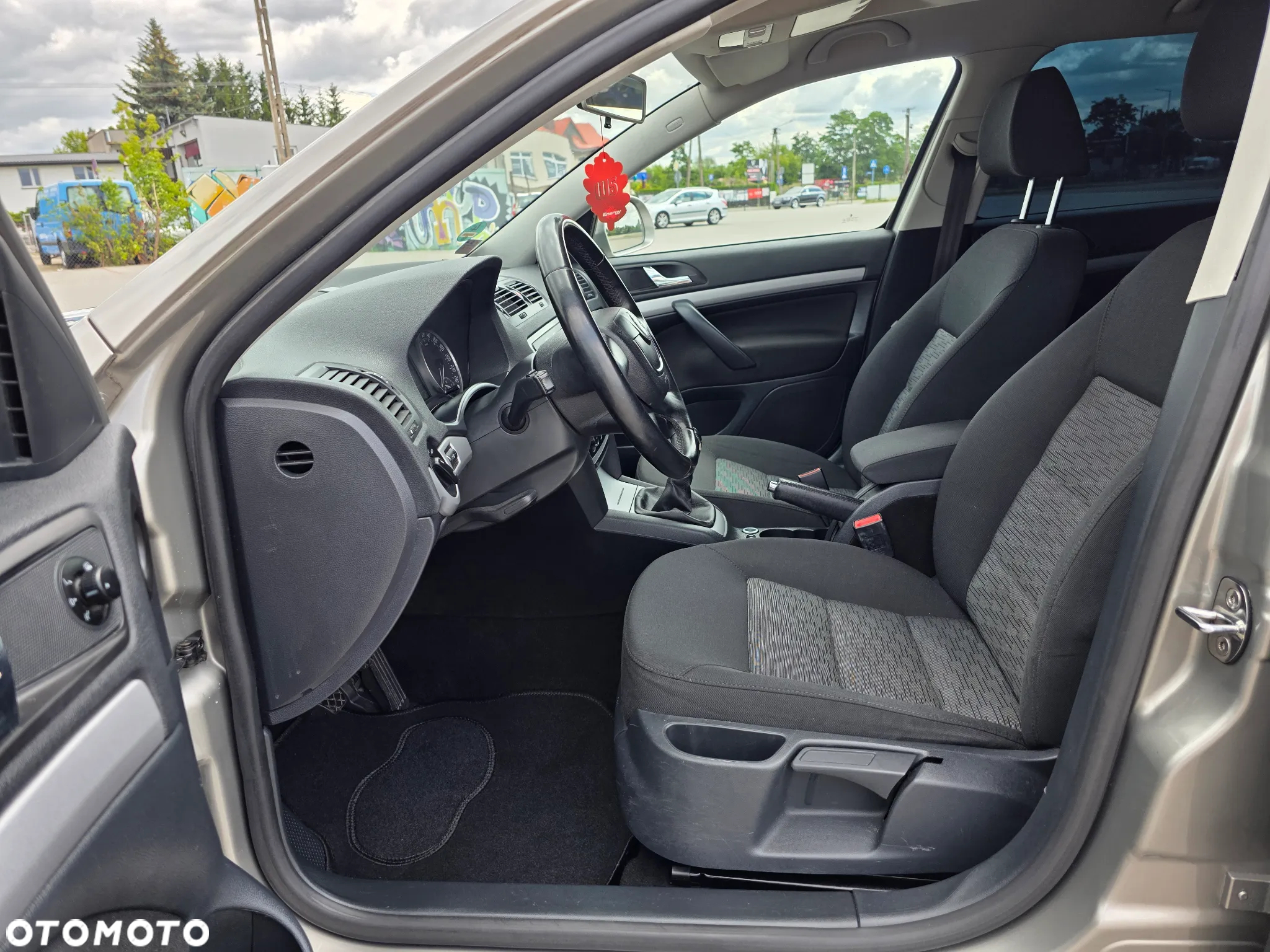 Skoda Octavia 1.6 TDI Active - 15
