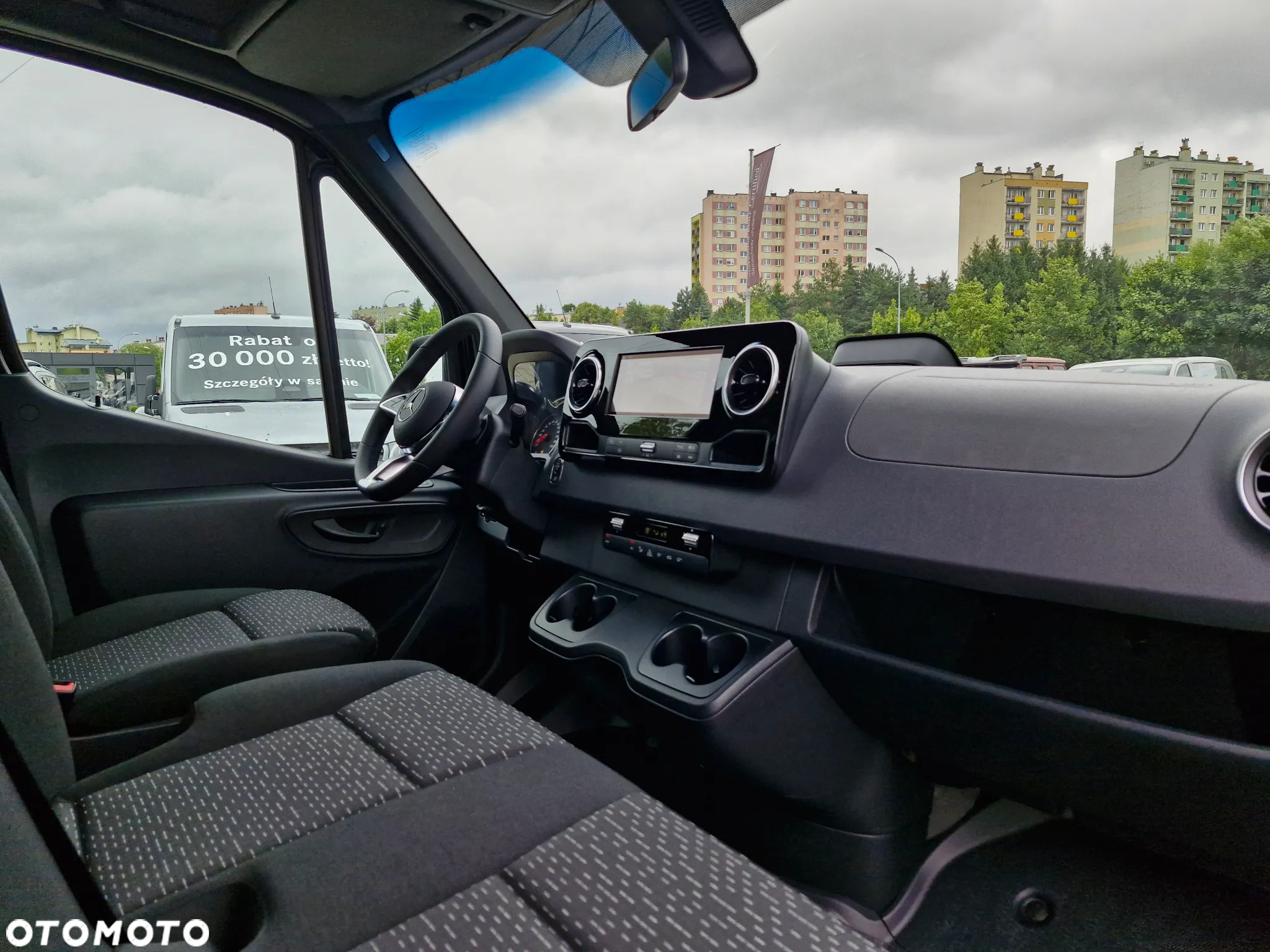 Mercedes-Benz Sprinter - 18