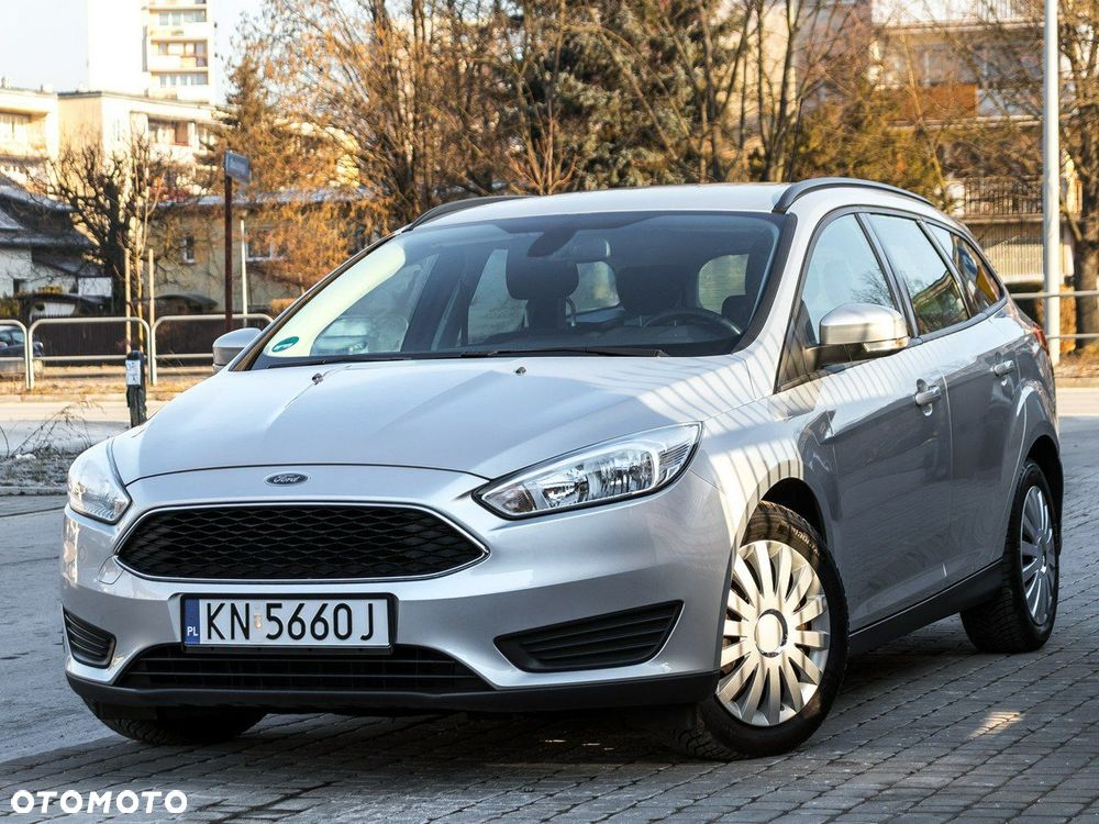 Ford Focus - 1