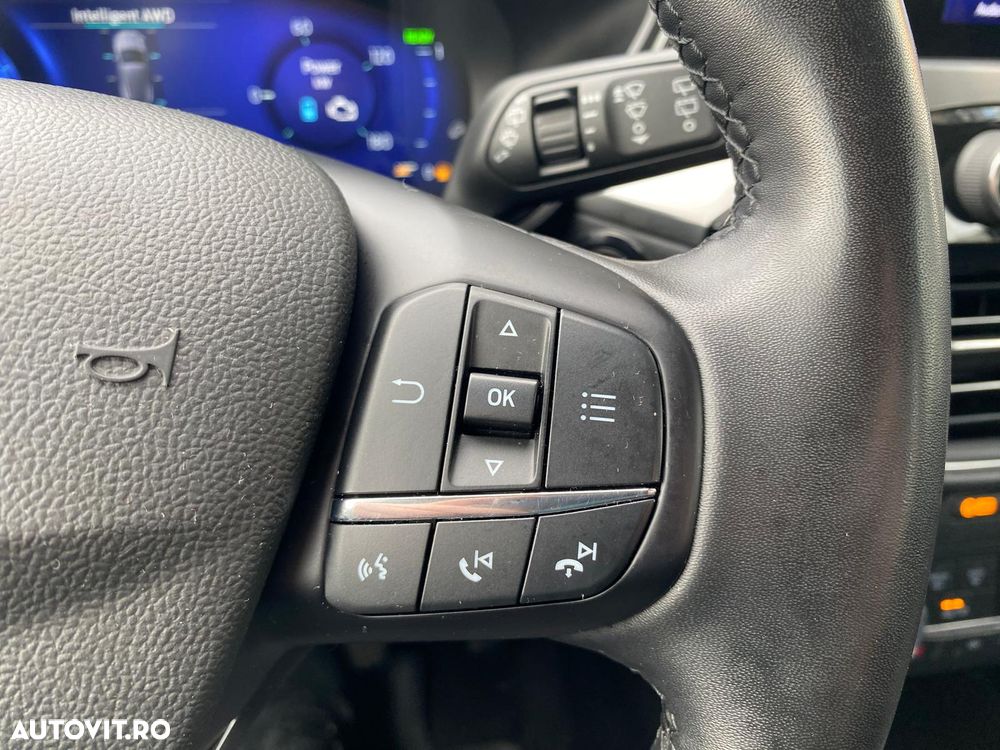 Ford Kuga 2.5 Duratec FHEV AWD Titanium - 28