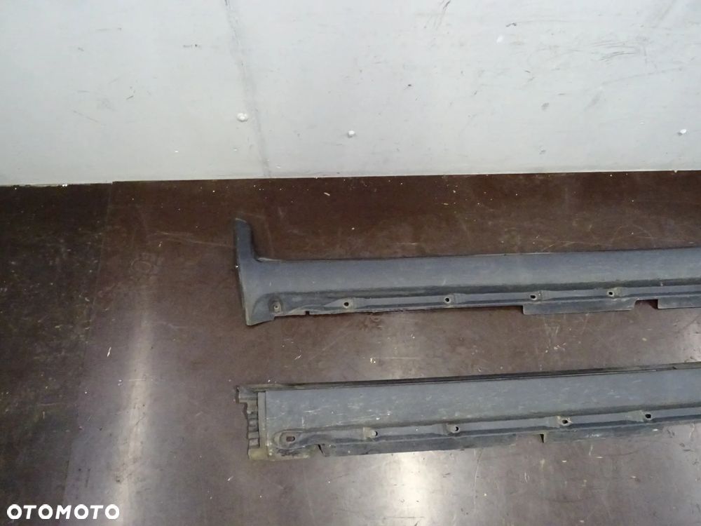 VOLVO XC70 01-07 2.5T 210KM LISTWA PROGOWA PRAWA LEWA - 4