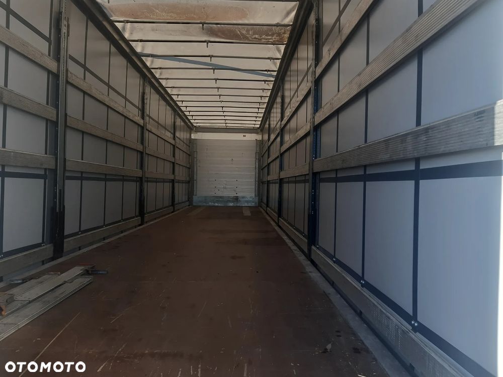 Schmitz Cargobull SCB S3T - 14