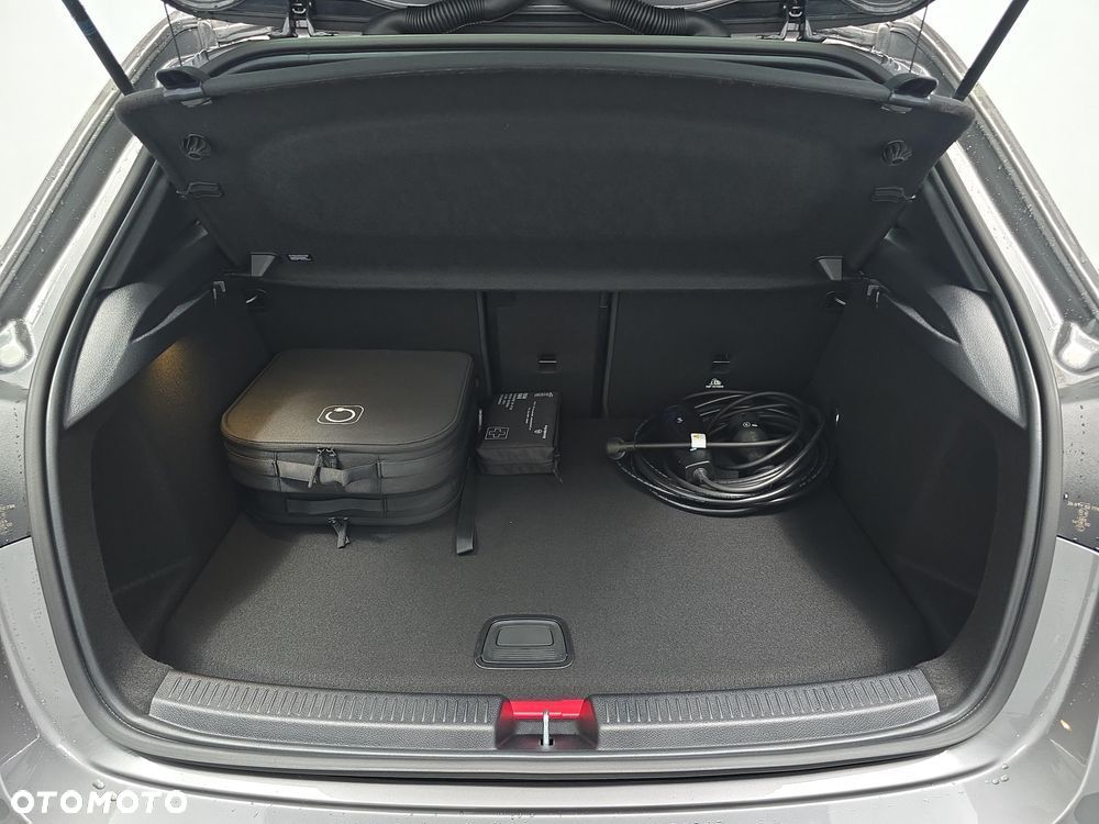 Mercedes-Benz Klasa A 200 AMG Line 7G-DCT - 7