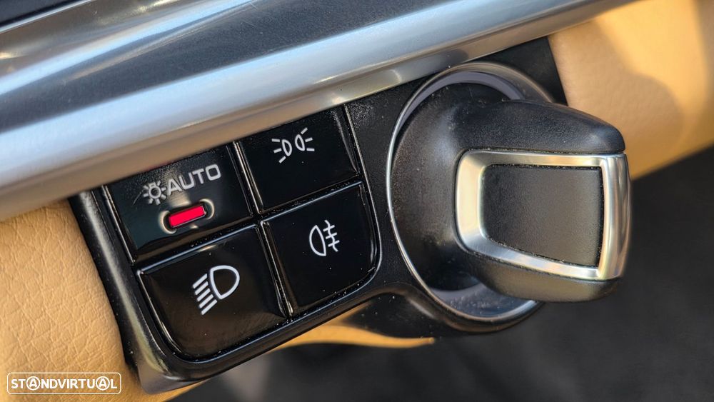 Porsche Panamera Sport Turismo 4 E-Hybrid Platinum Edition - 48