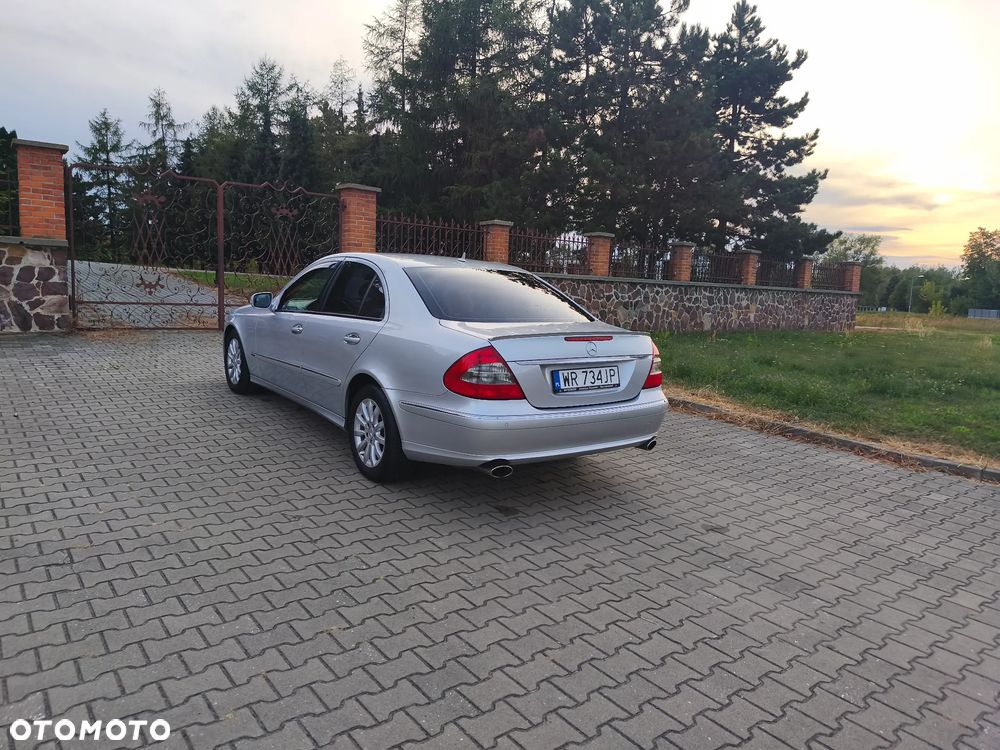 Mercedes-Benz Klasa E 230 7G-TRONIC Elegance - 6