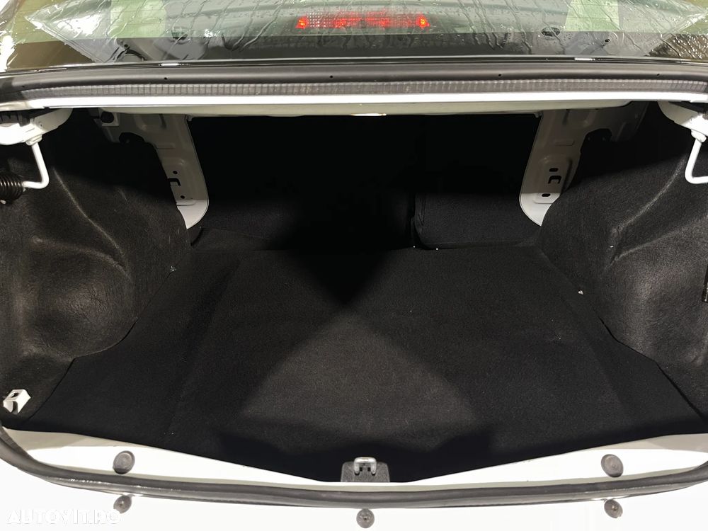 Dacia Logan 1.5 Blue dCi Laureate - 12