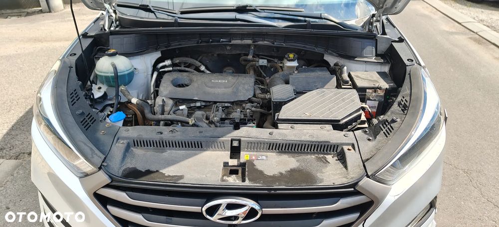 Hyundai Tucson 1.6 GDI BlueDrive Comfort 2WD - 10
